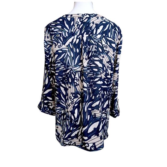 JM COLLECTION Blouse Top Petite XL 3/4 Sleeves‎ Career Office Flowy V-Neck Blue - Picture 9 of 9